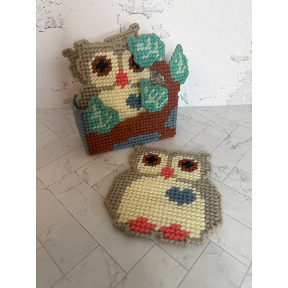 Vintage Handmade Plastic Canvas Owl Coaster Set with Tree Holder 5 Piece Set